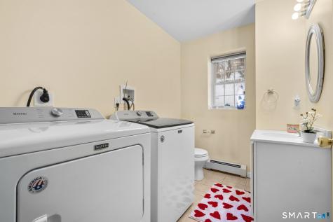 22 Neagle Street Naugatuck CT 06770