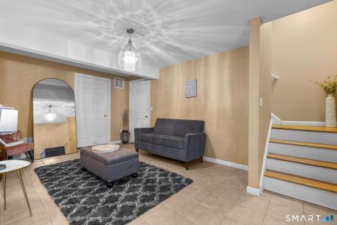 22 Neagle Street Naugatuck CT 06770