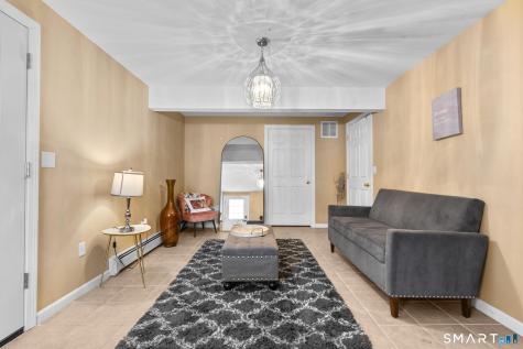 22 Neagle Street Naugatuck CT 06770