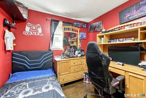 398 Moosup Pond Road Plainfield CT 06354