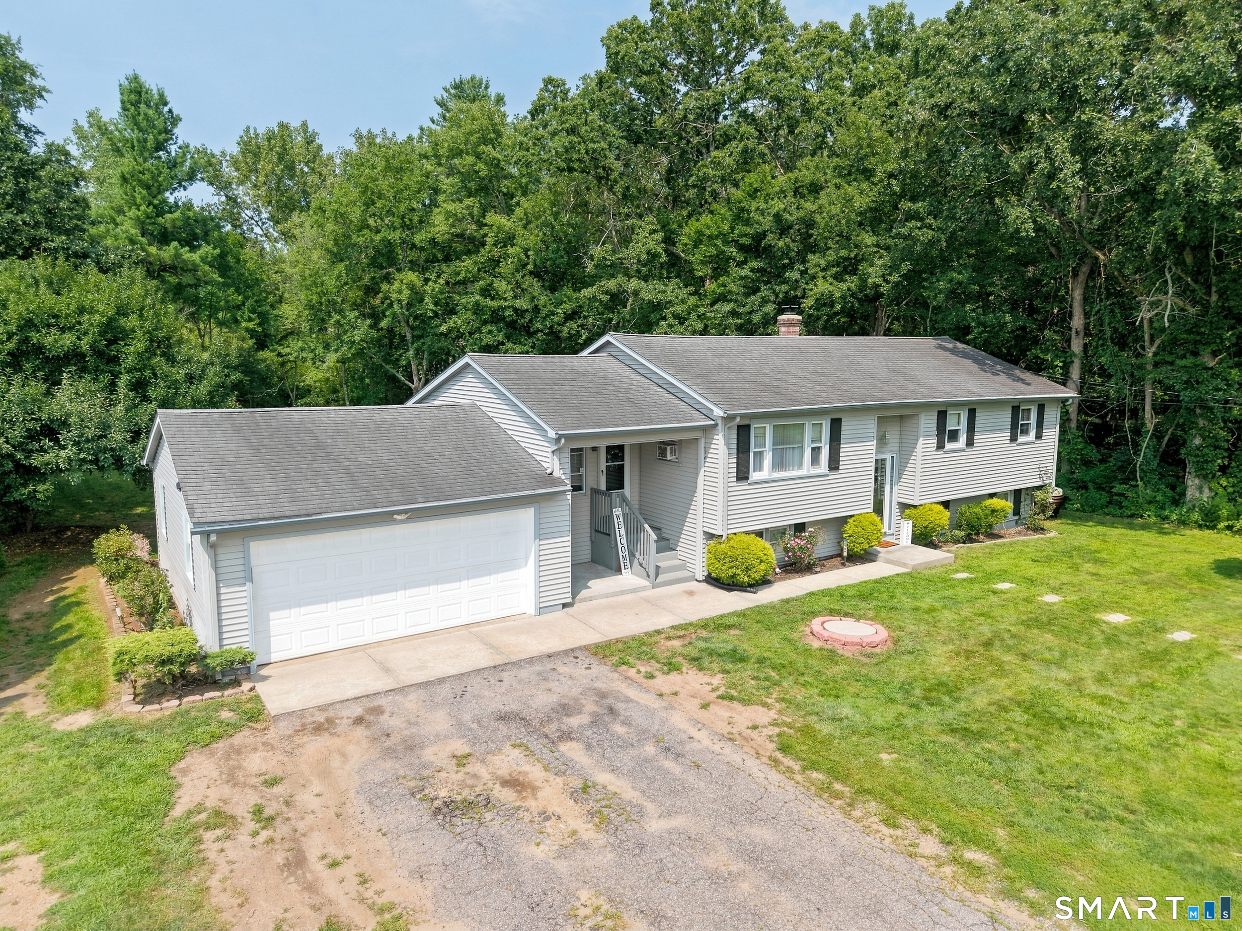 398 Moosup Pond Road Plainfield CT 06354