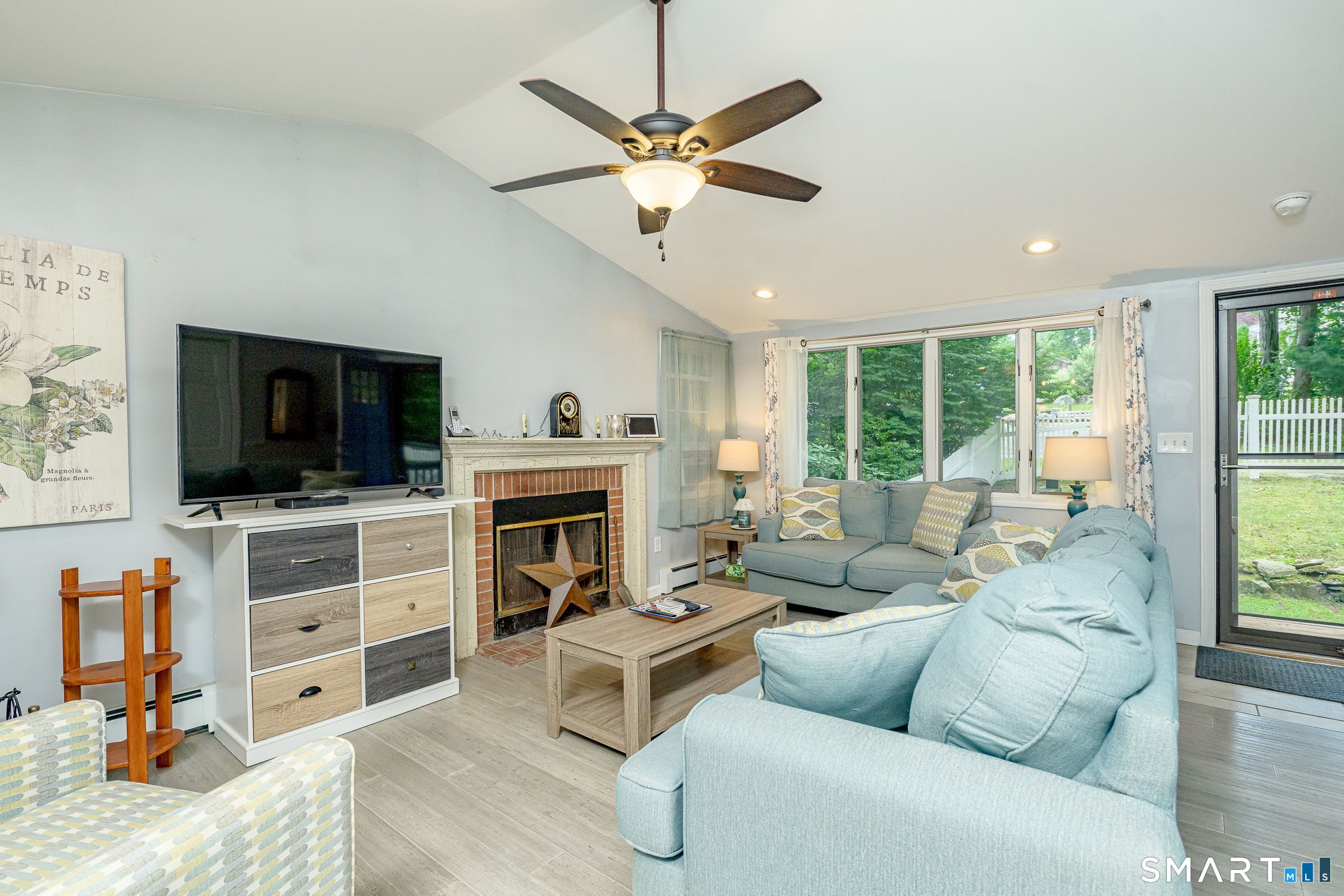 2 Walnut Road Woodstock CT 06281