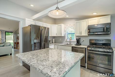 2 Walnut Road Woodstock CT 06281