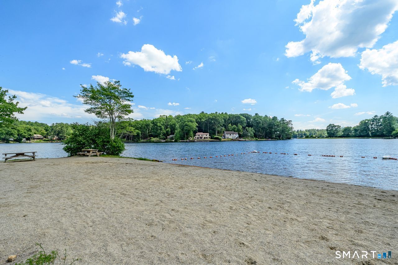 2 Walnut Road Woodstock CT 06281