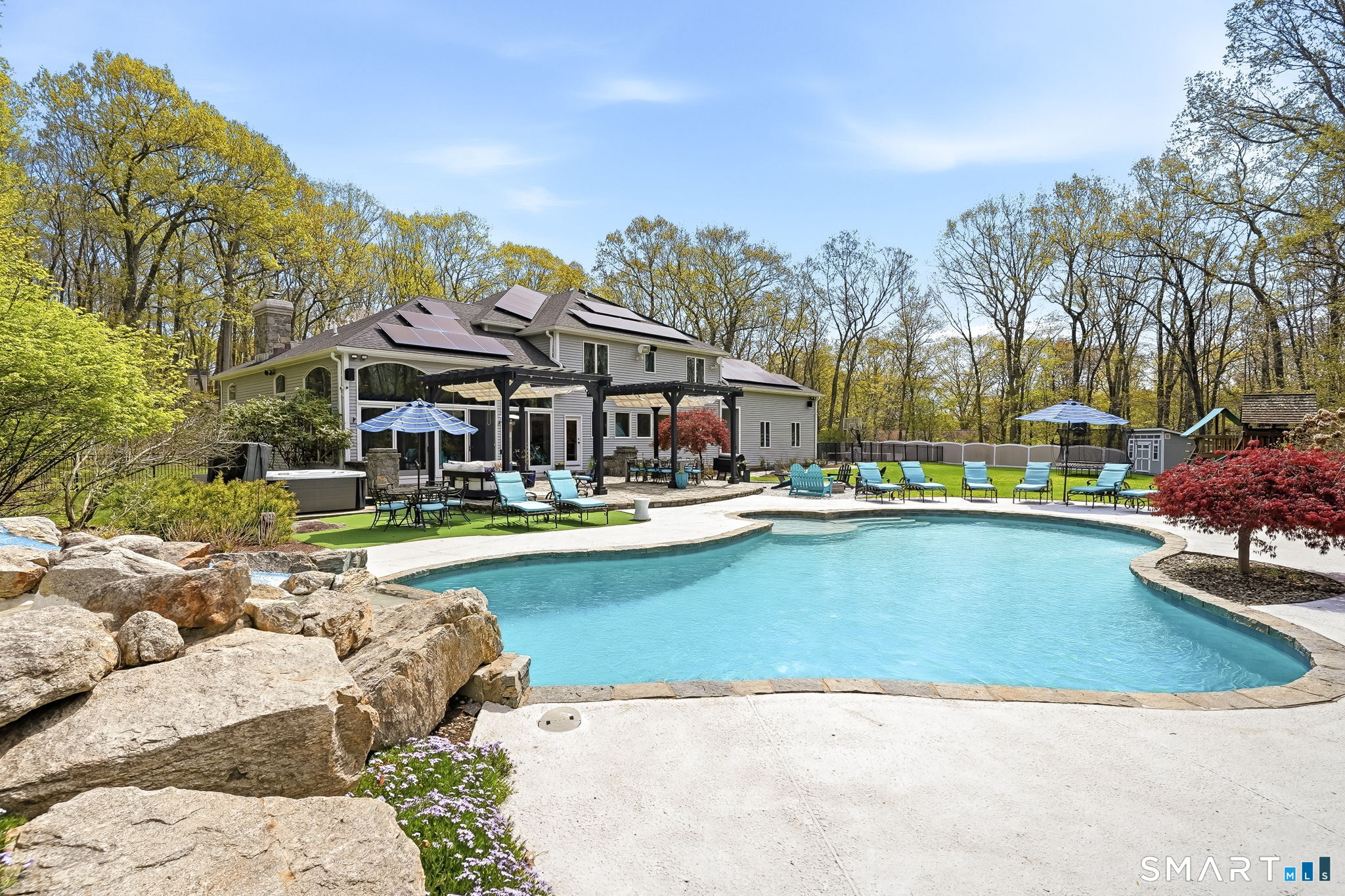 63 Coventry Lane Trumbull CT 06611