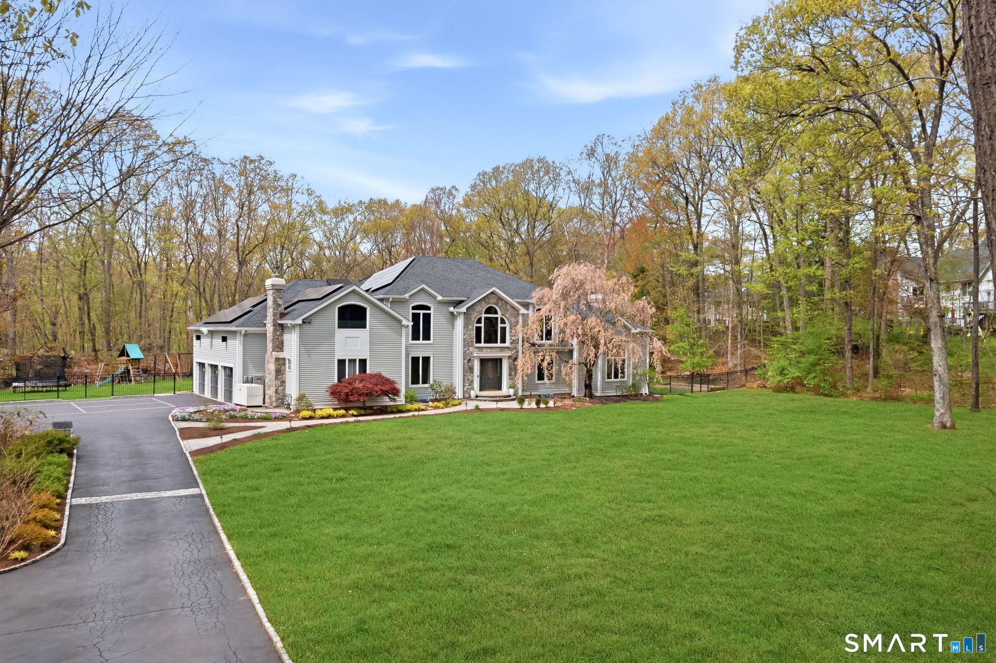 63 Coventry Lane Trumbull CT 06611