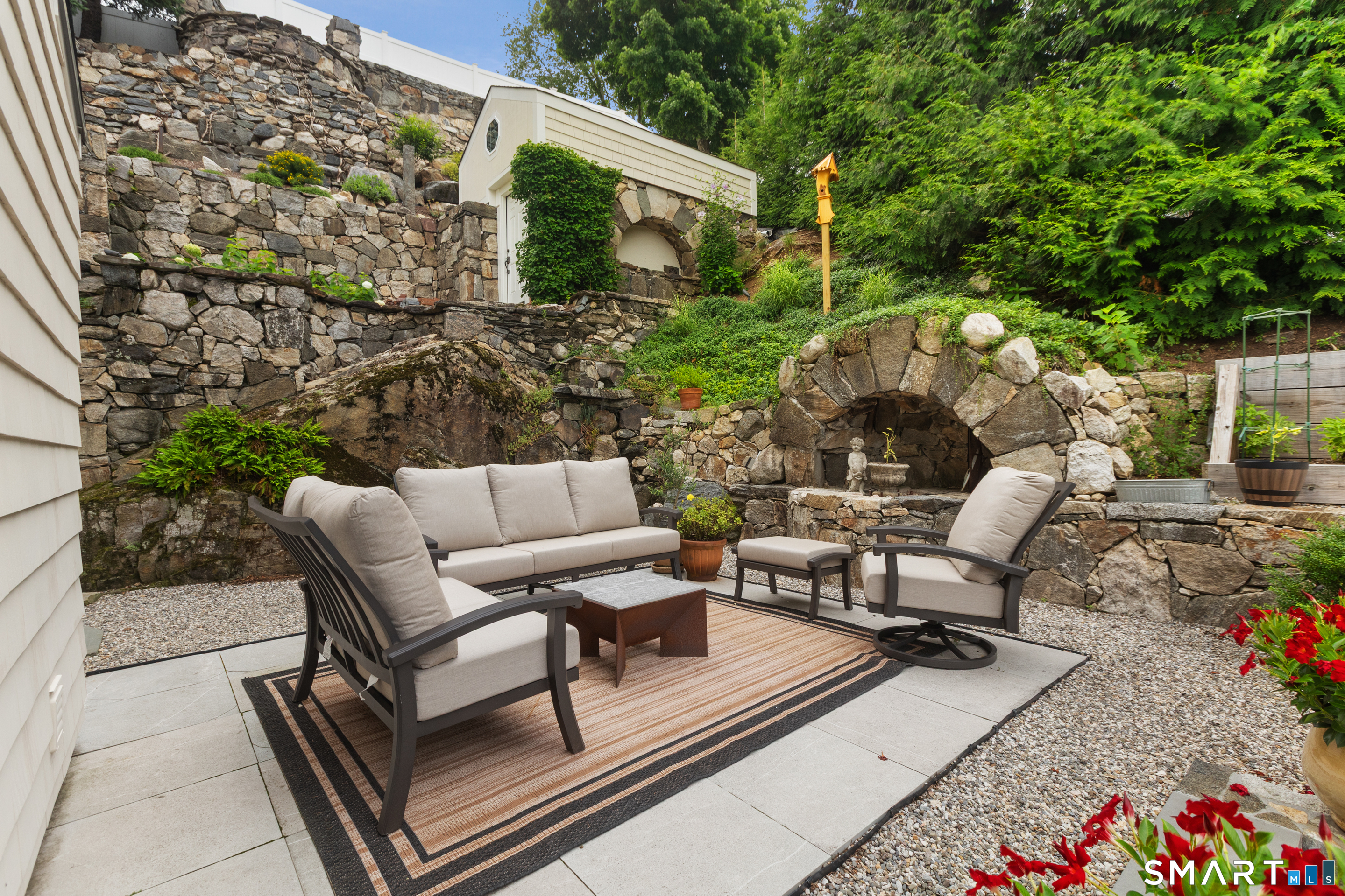 316 Valley Road Greenwich CT 06807