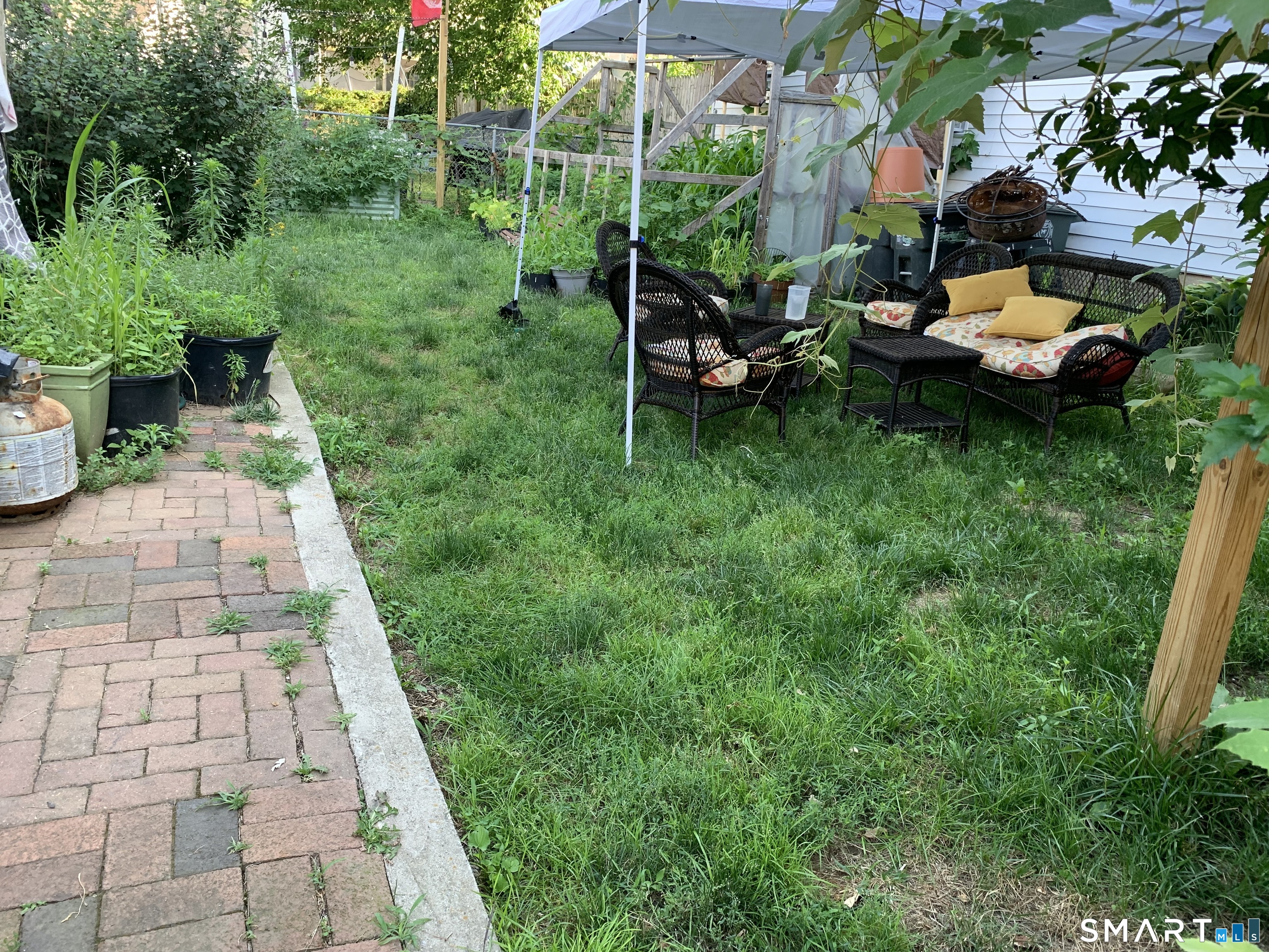14 Bassett Street Ansonia CT 06401