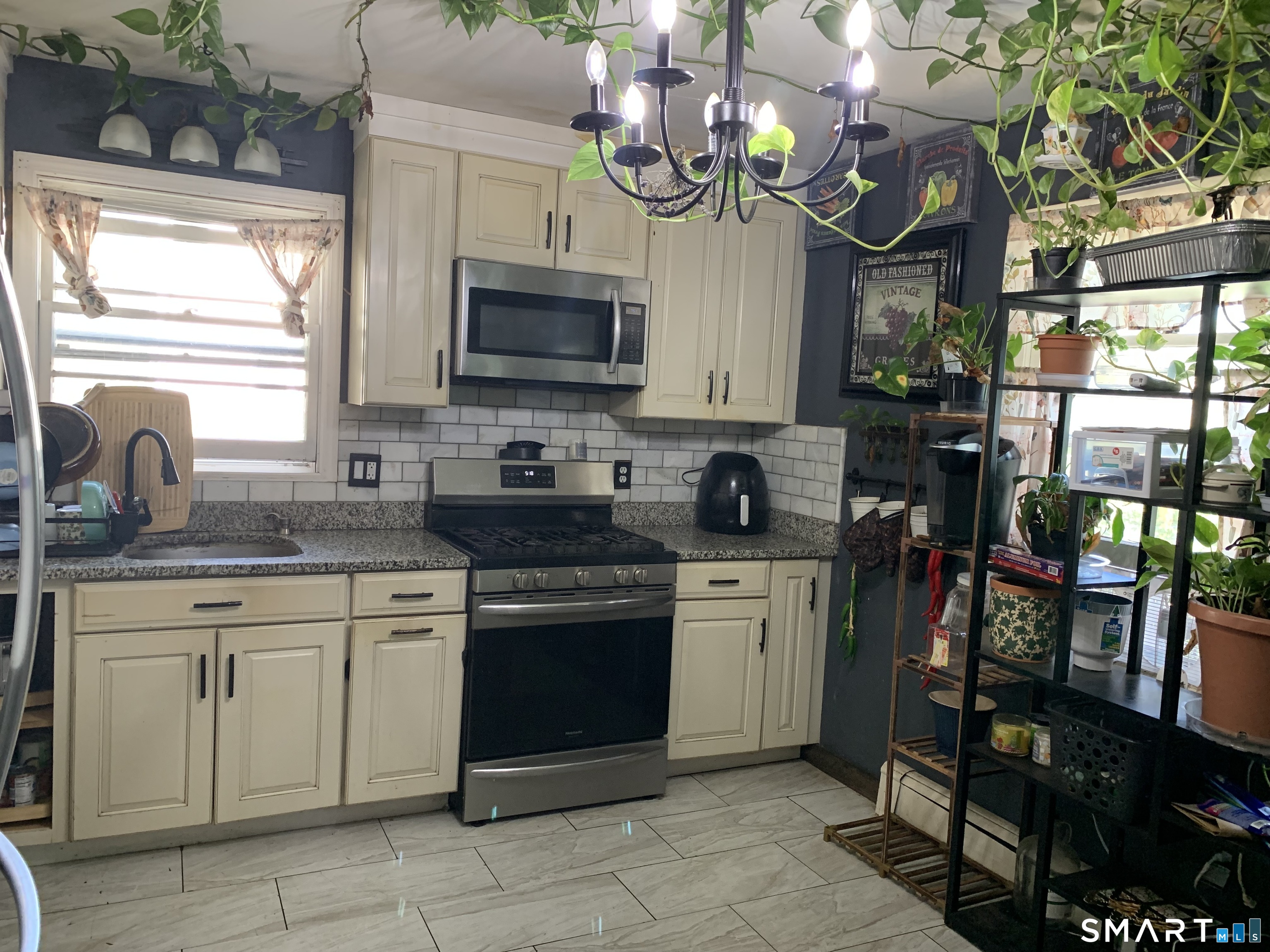 14 Bassett Street Ansonia CT 06401