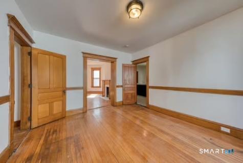 249 Collins Street Hartford CT 06105