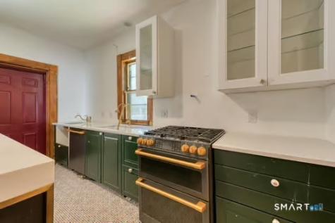 249 Collins Street Hartford CT 06105