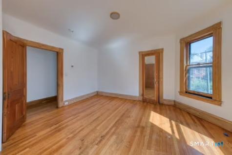 249 Collins Street Hartford CT 06105