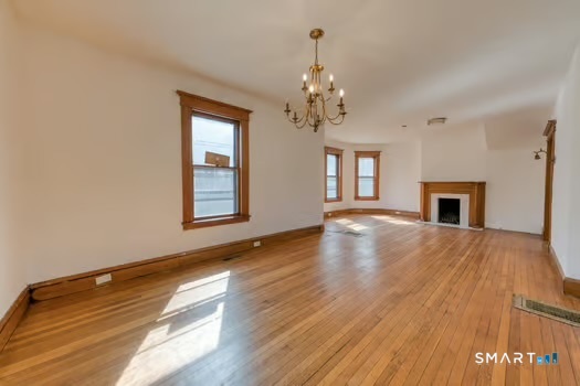 249 Collins Street Hartford CT 06105