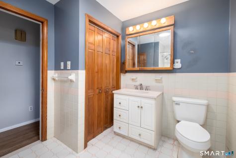25 Lynn Avenue Plymouth CT 06786