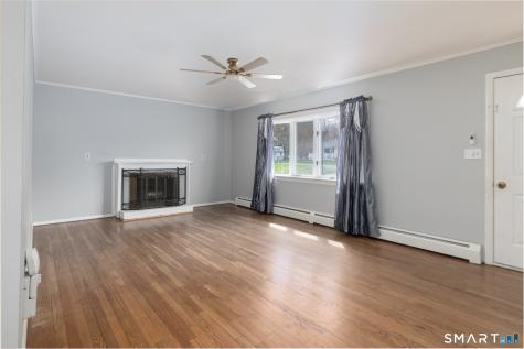 25 Lynn Avenue Plymouth CT 06786