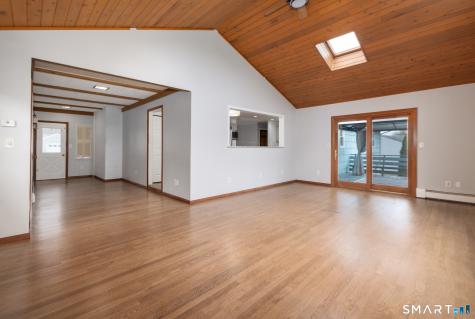 25 Lynn Avenue Plymouth CT 06786