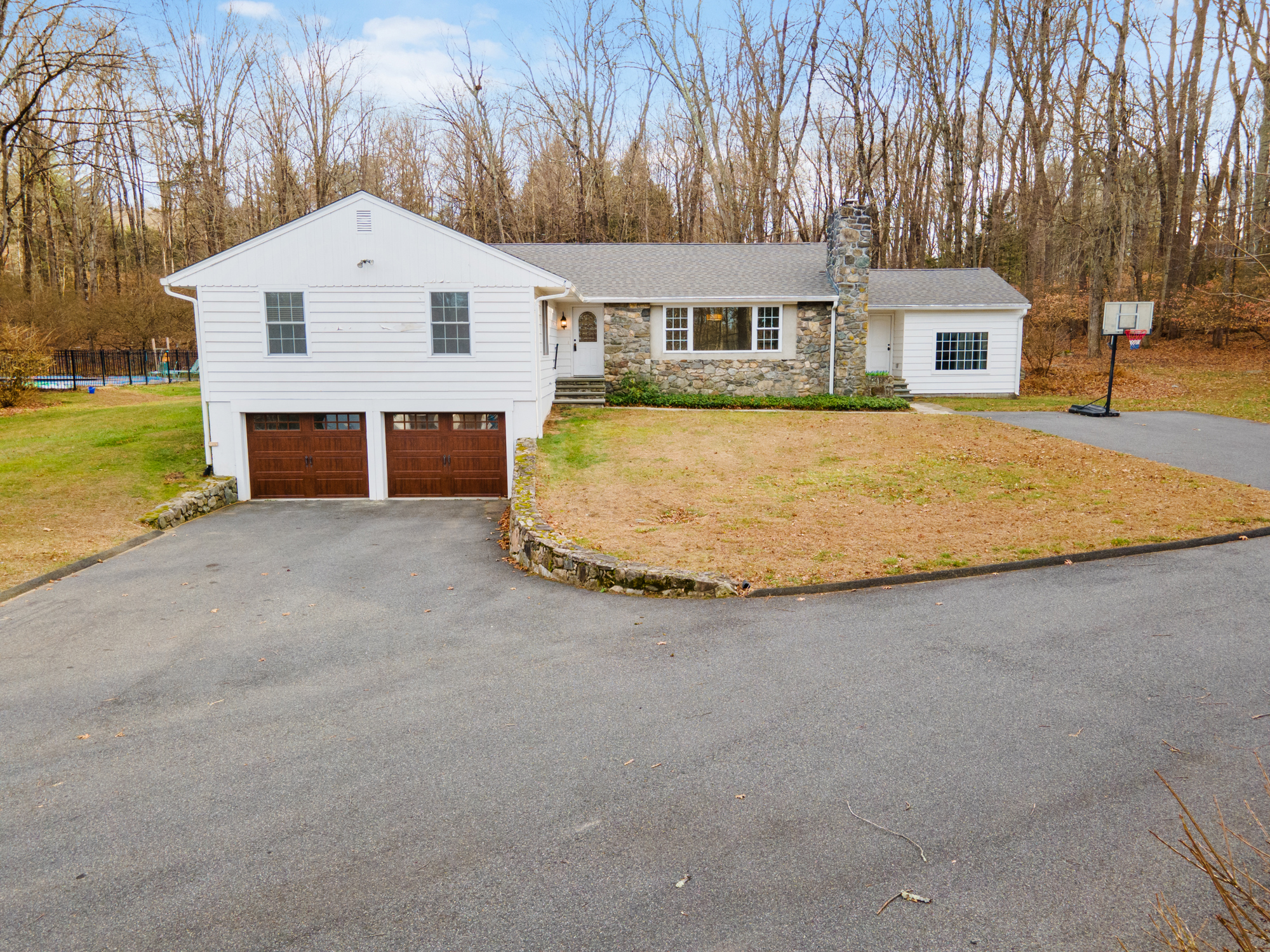 25 Wolfpits Road Bethel CT 06801