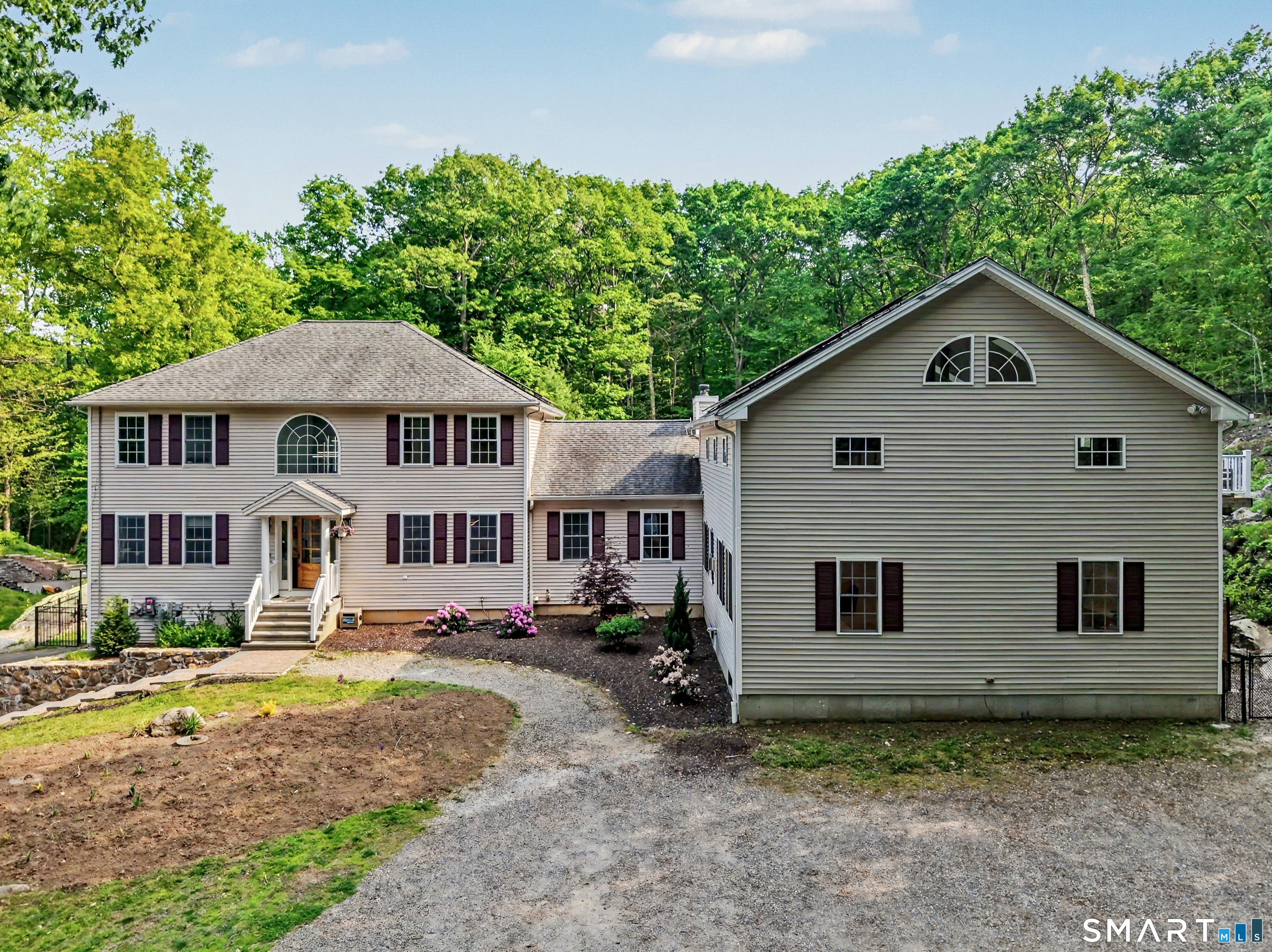 25-1 Macintosh Drive Oxford CT 06478
