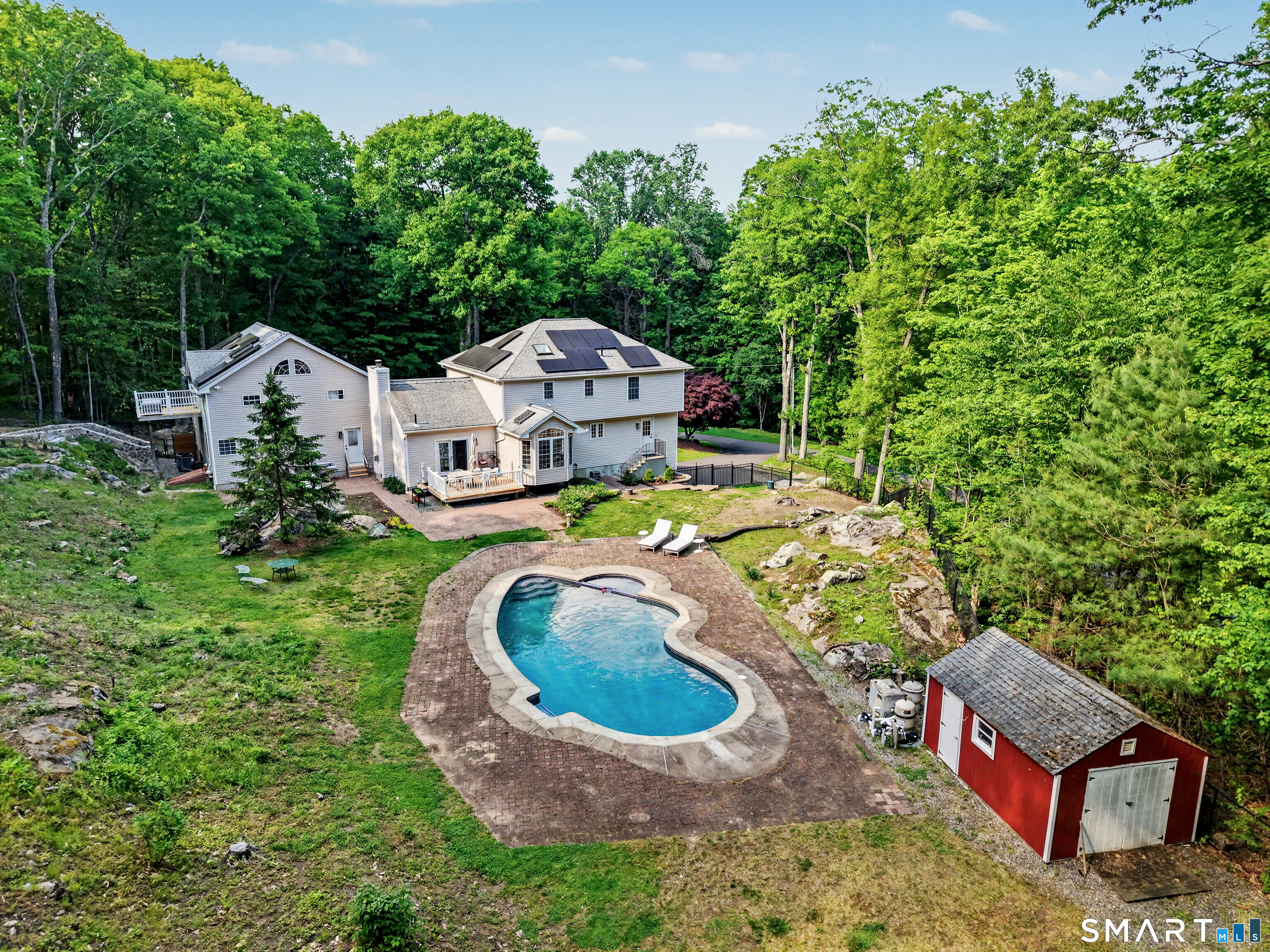 25-1 Macintosh Drive Oxford CT 06478