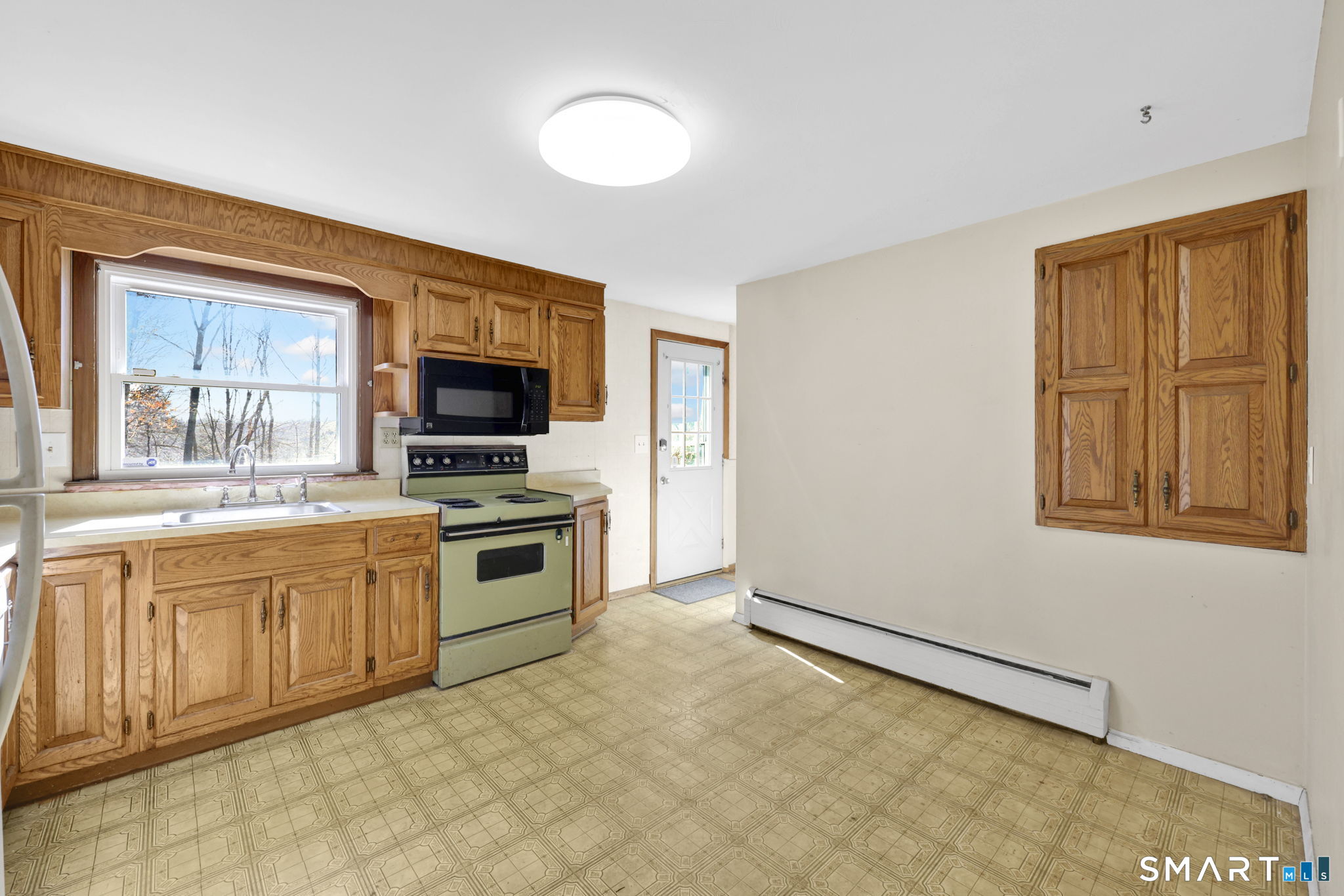 52 Woodland Drive South Windsor CT 06074