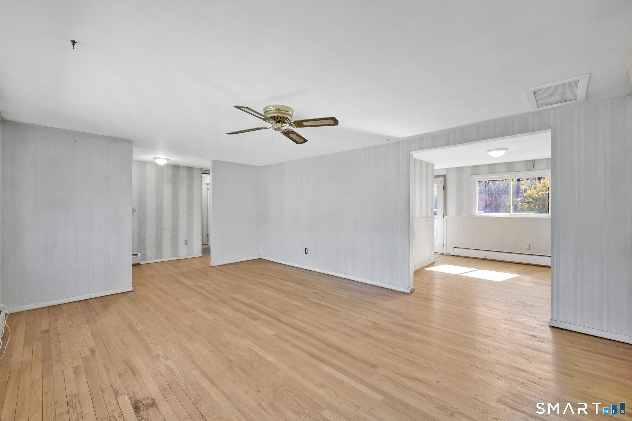 52 Woodland Drive South Windsor CT 06074