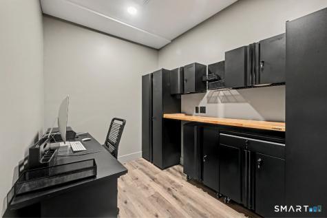 329 Chestnut Hill Road Norwalk CT 06851