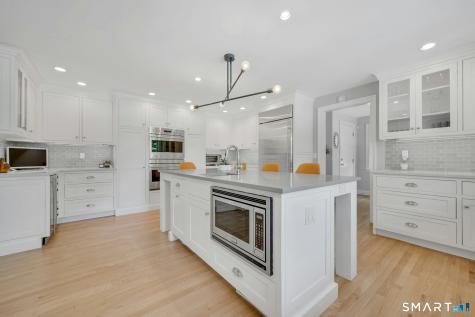129 Emery East Drive Stamford CT 06902