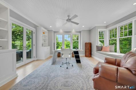 129 Emery East Drive Stamford CT 06902
