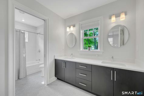 129 Emery East Drive Stamford CT 06902
