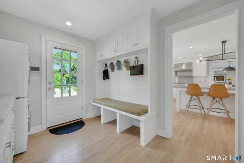 129 Emery East Drive Stamford CT 06902