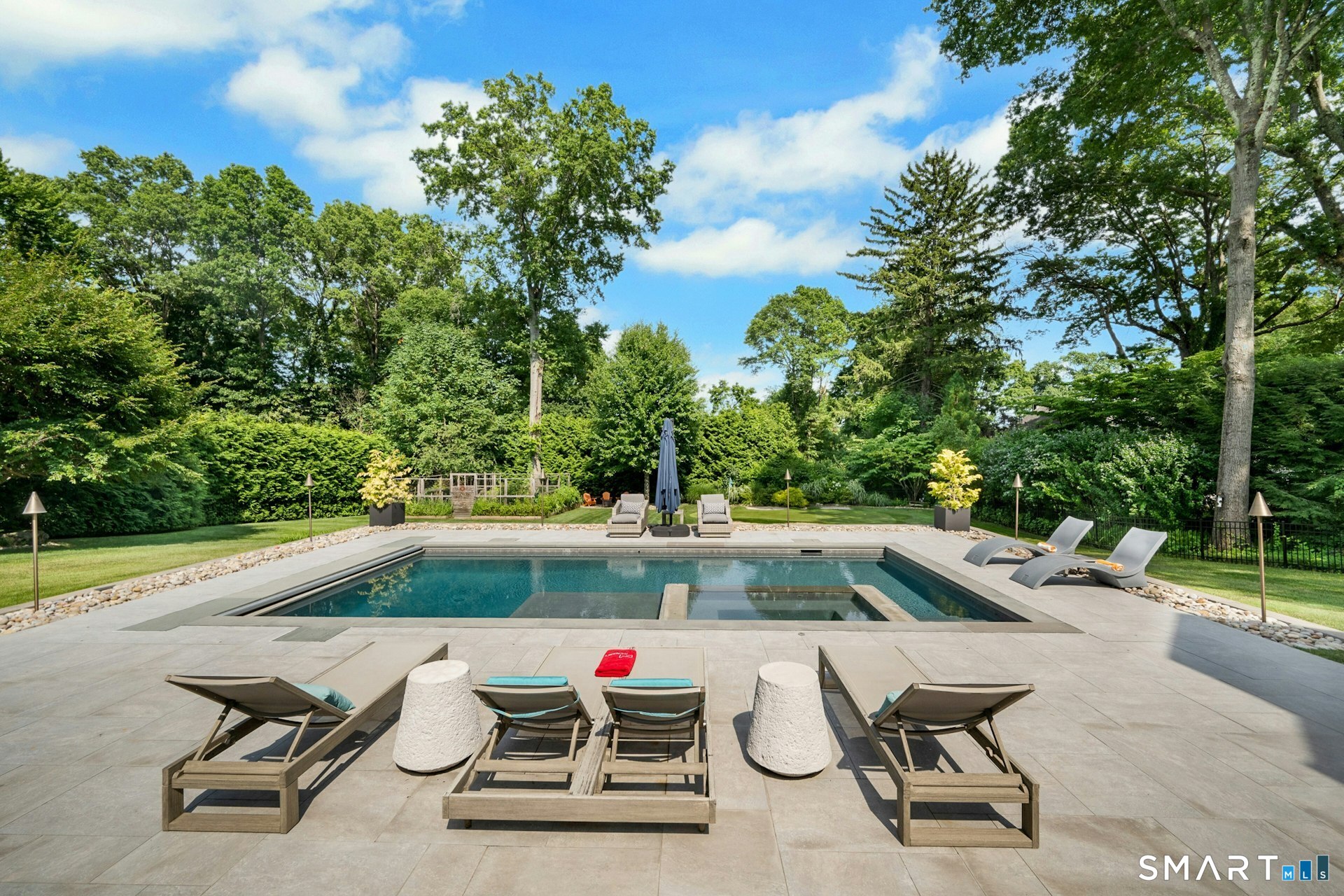 129 Emery East Drive Stamford CT 06902