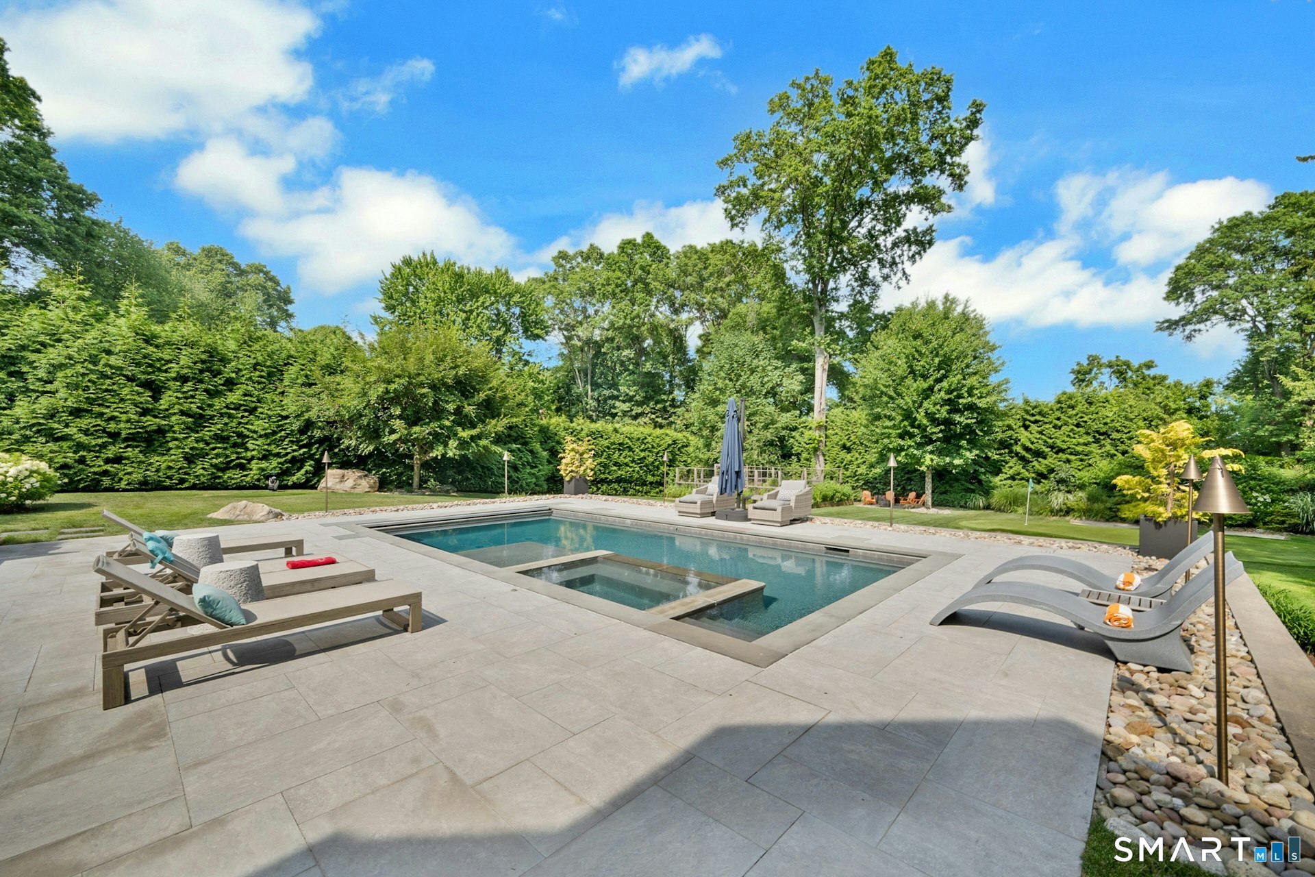 129 Emery East Drive Stamford CT 06902