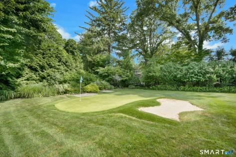 129 Emery East Drive Stamford CT 06902