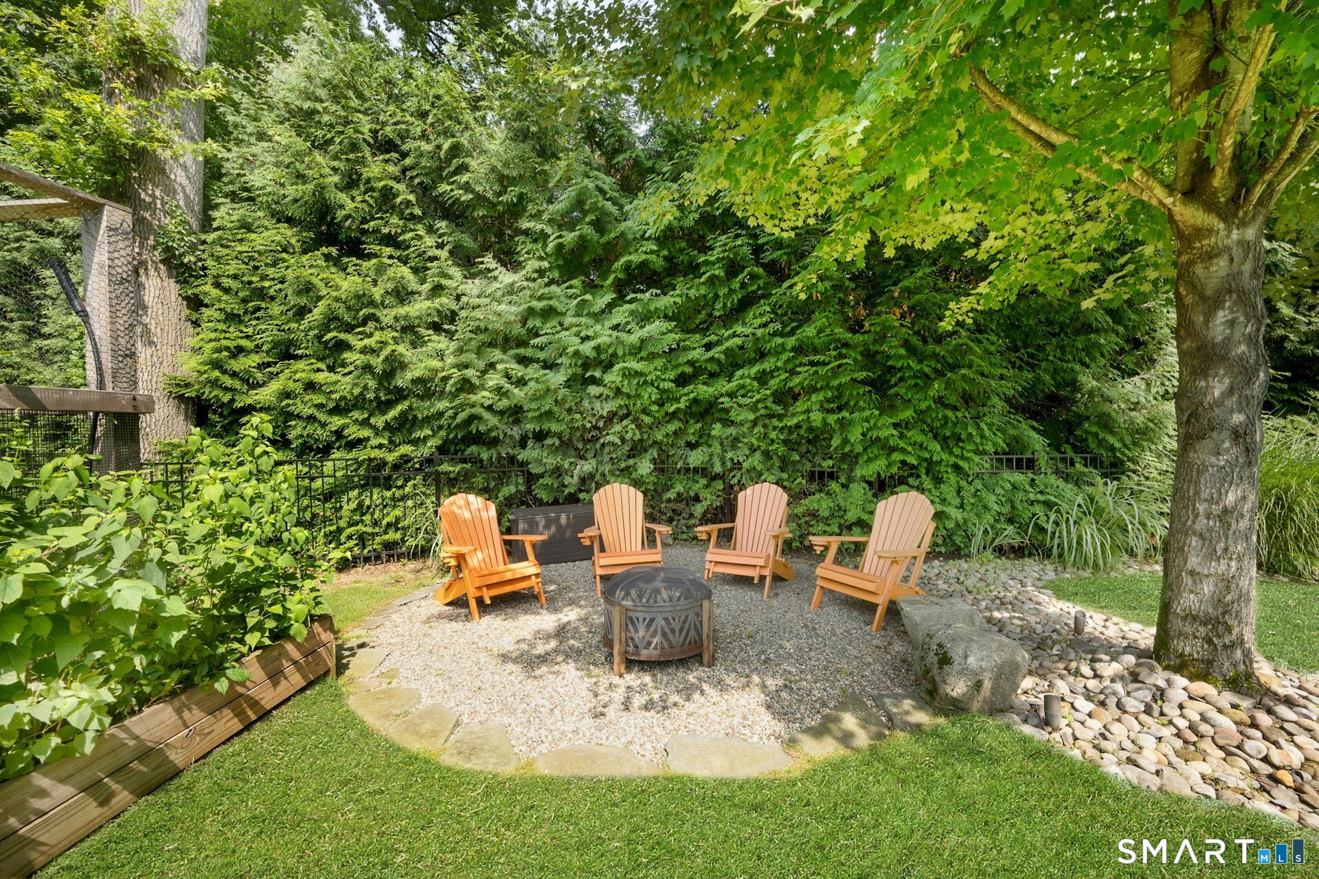 129 Emery East Drive Stamford CT 06902