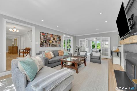 129 Emery East Drive Stamford CT 06902