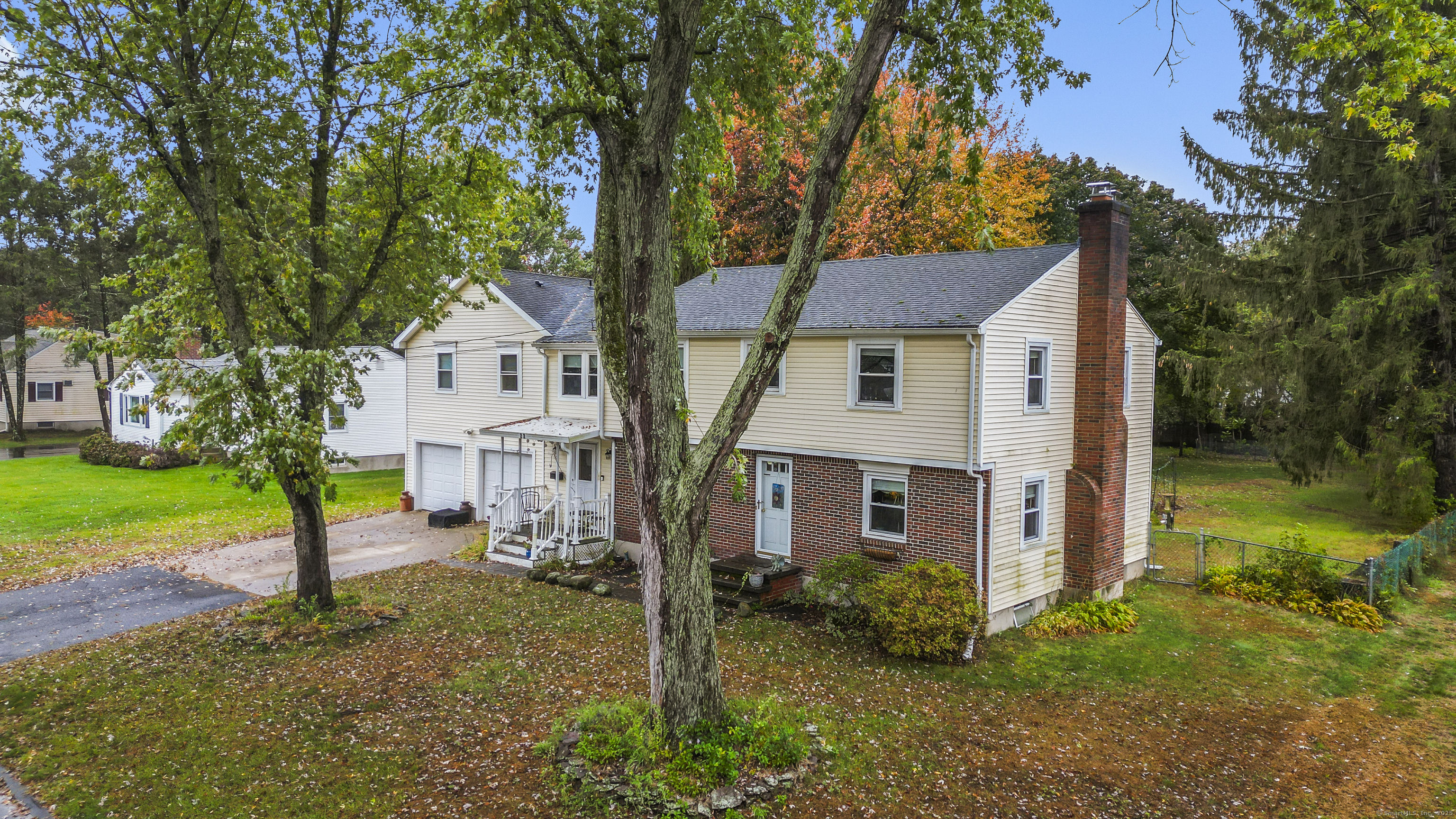 22 Saint Thomas Street Enfield CT 06082