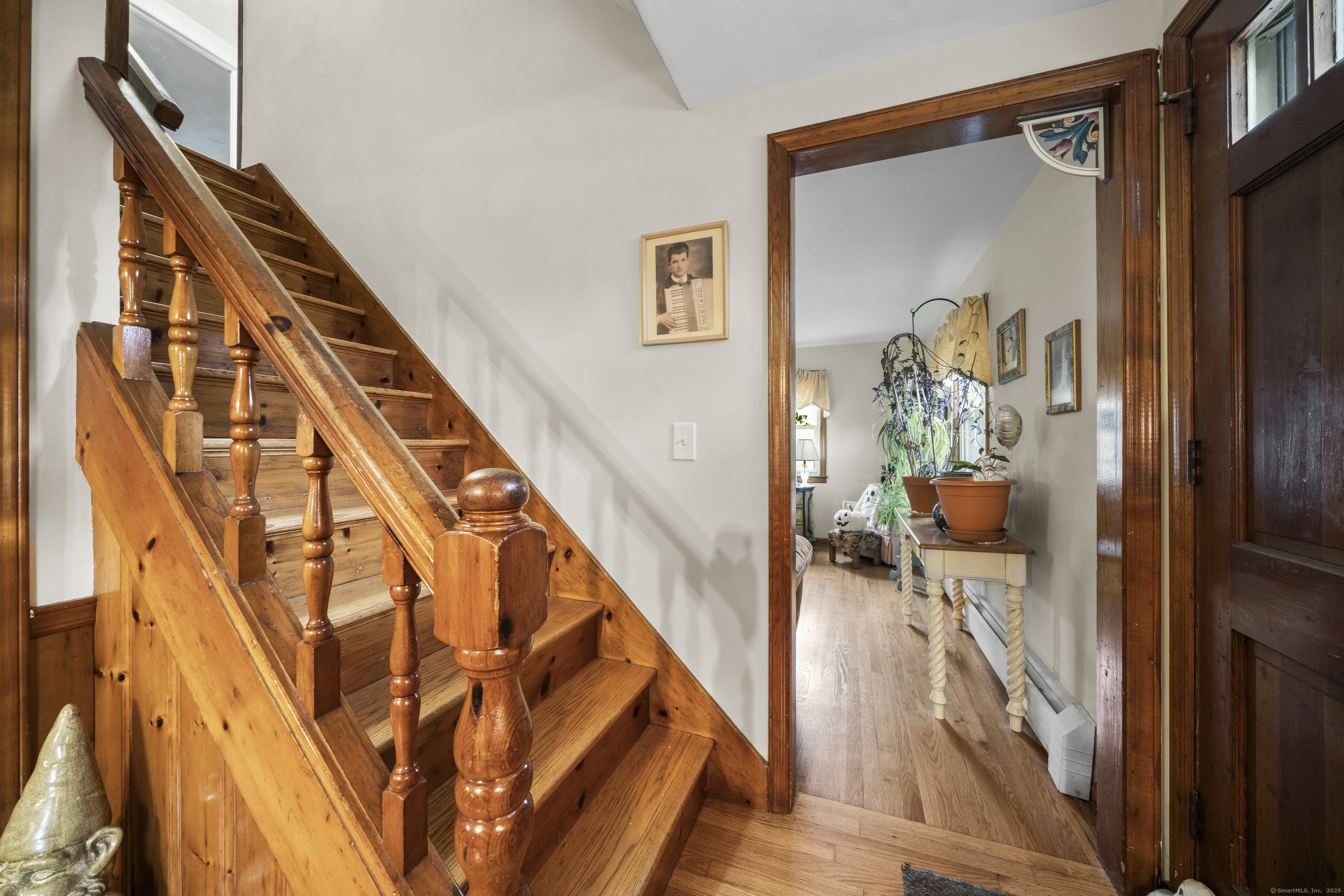 22 Saint Thomas Street Enfield CT 06082