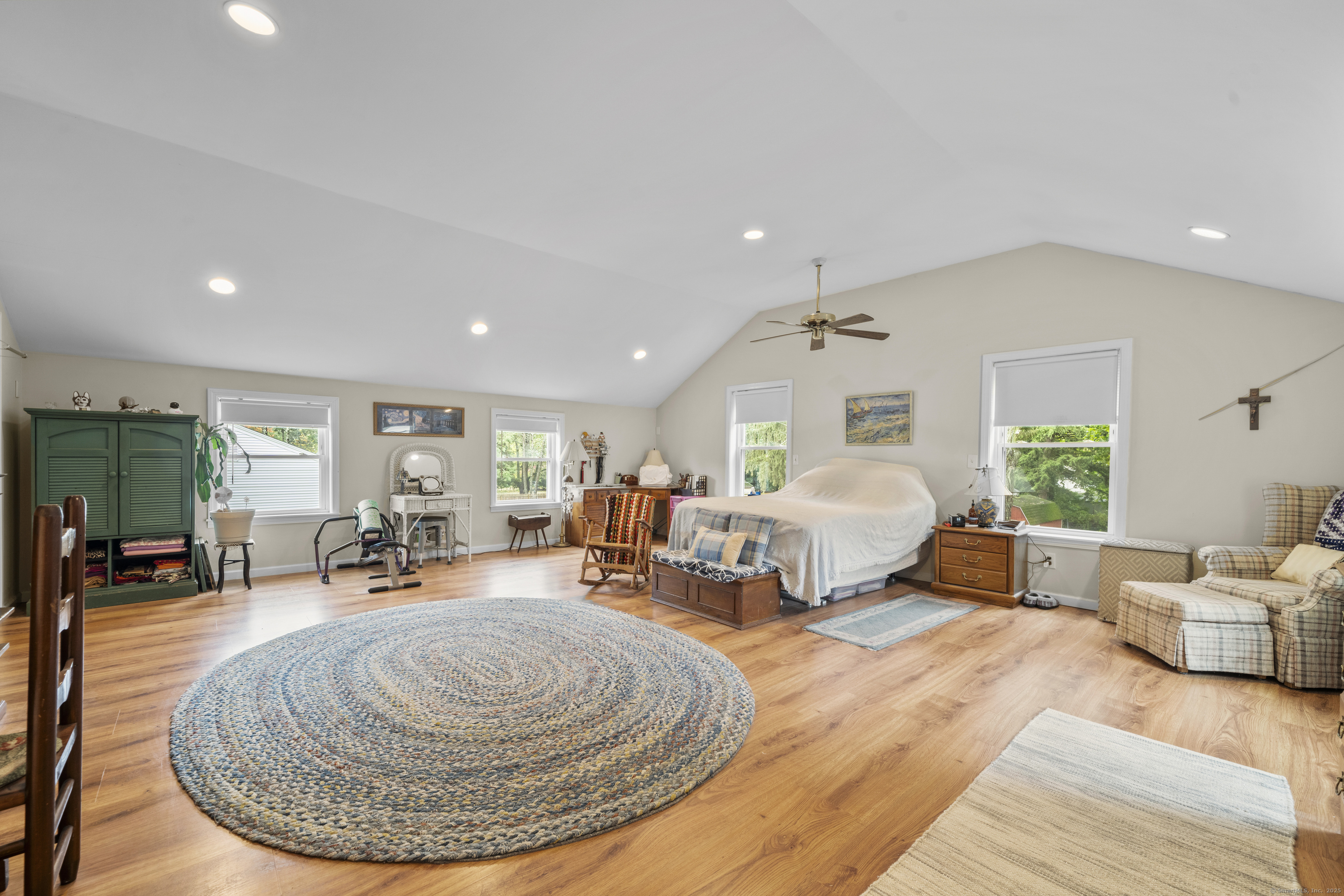 22 Saint Thomas Street Enfield CT 06082