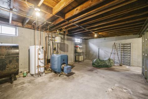 22 Saint Thomas Street Enfield CT 06082