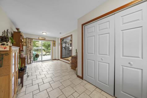 22 Saint Thomas Street Enfield CT 06082