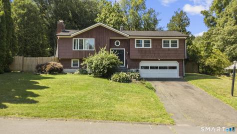 15 Inwood Drive Naugatuck CT 06770