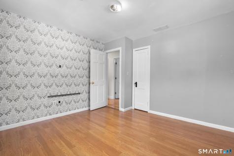 15 Inwood Drive Naugatuck CT 06770