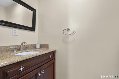 15 Inwood Drive Naugatuck CT 06770