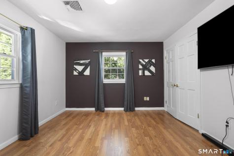15 Inwood Drive Naugatuck CT 06770
