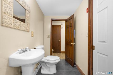 15 Inwood Drive Naugatuck CT 06770
