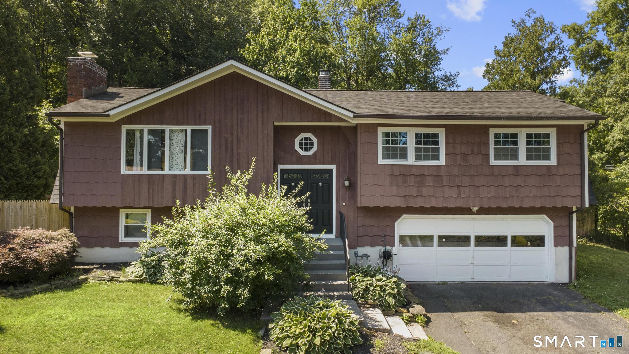 15 Inwood Drive Naugatuck CT 06770