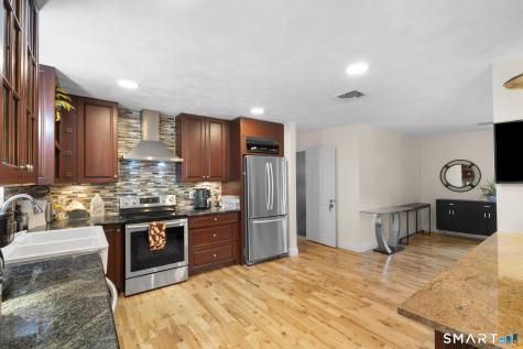 15 Inwood Drive Naugatuck CT 06770