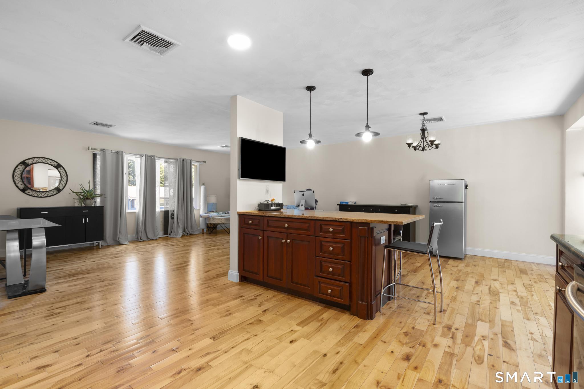 15 Inwood Drive Naugatuck CT 06770
