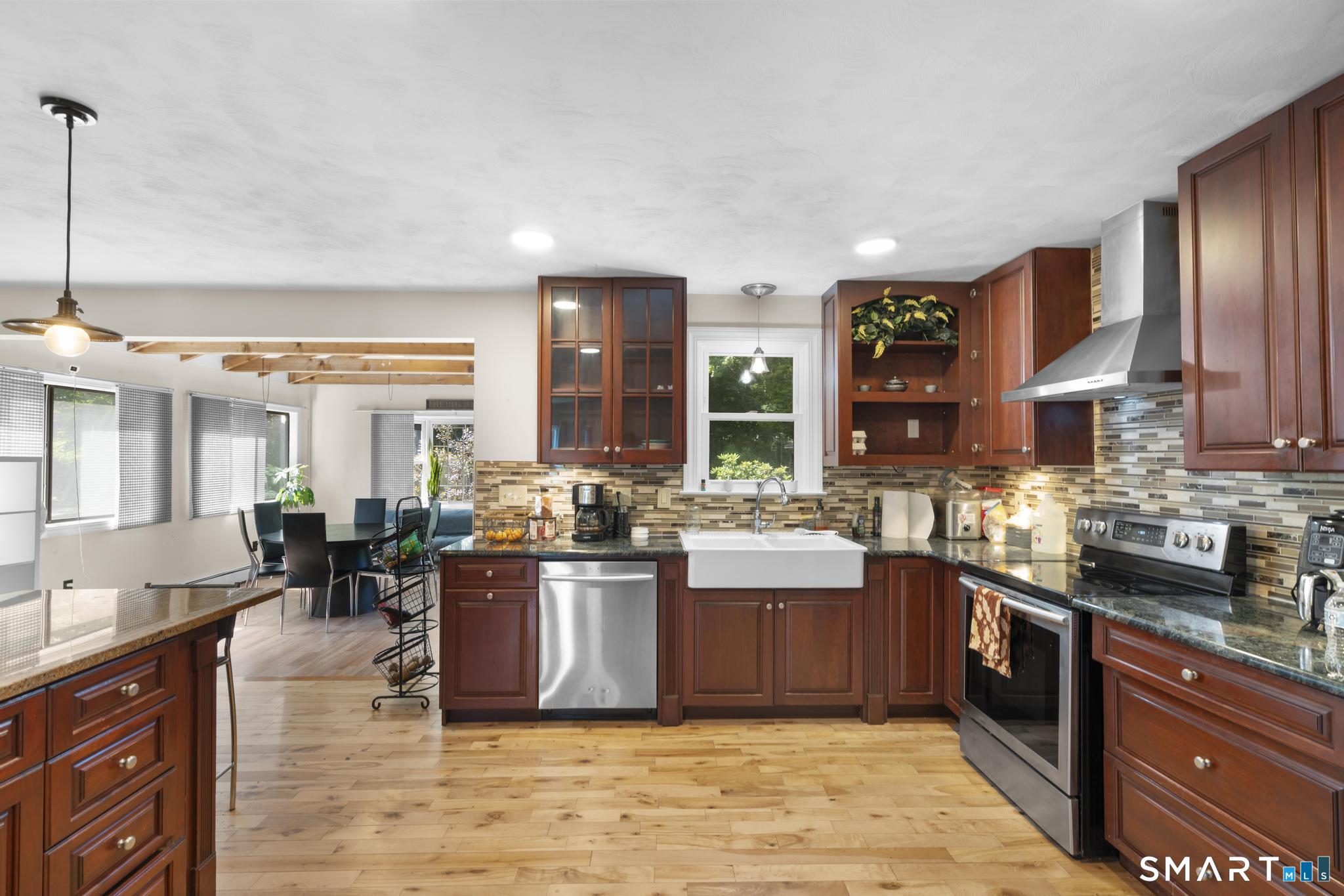 15 Inwood Drive Naugatuck CT 06770