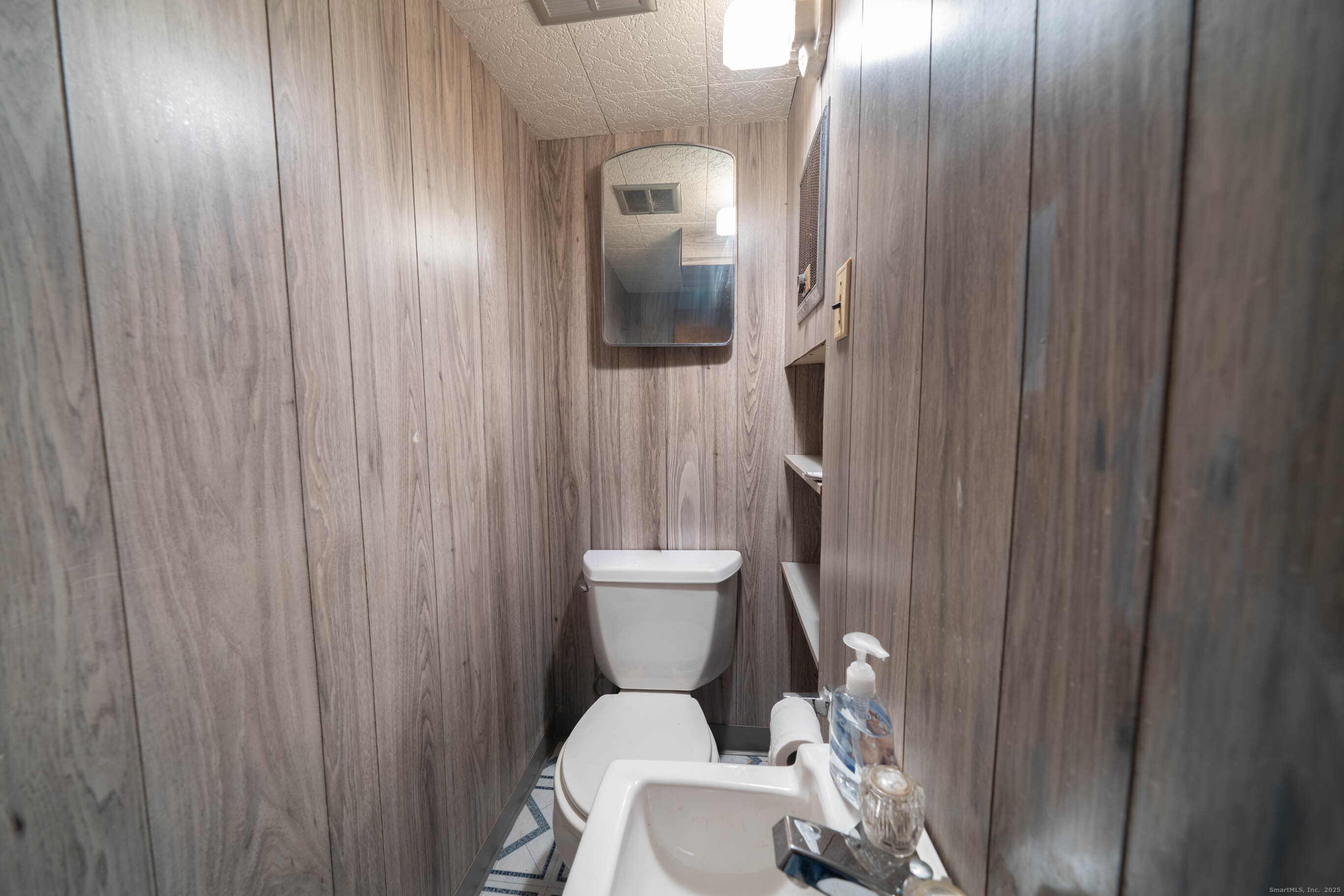 4 Sorrento Avenue East Haven CT 06512